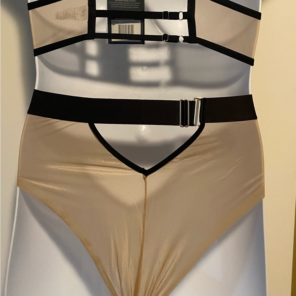 NWT Thistle & Spire Serpent Black and Cream Strappy Panty - Picture 2 of 3